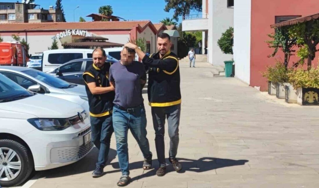 Adana’da komşular arasında araç park etme nedeniyle çıkan tartışmada babayı