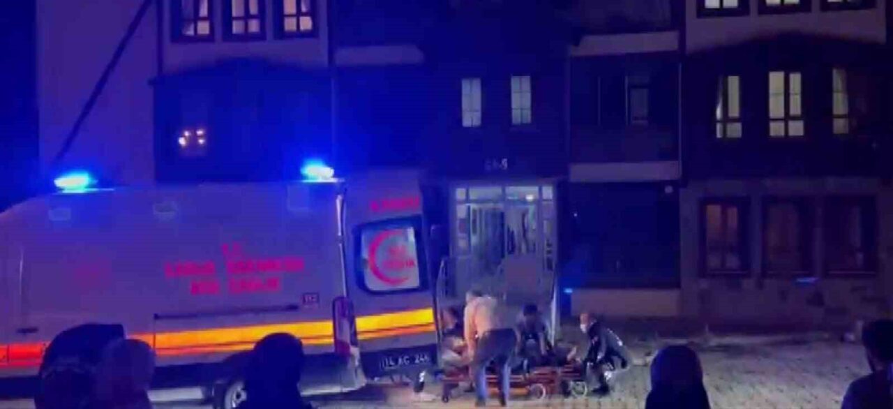 Bolu’nun Mudurnu ilçesinde kendisinden haber alamayan yakınlarının ihbarı üzerine itfaiye