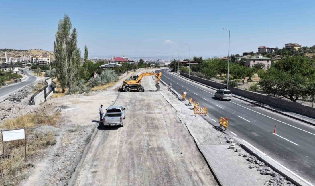 Hacılar’ın ana ulaşım arterlerinden biri olan Kayseri Caddesi’nde,Kayseri Büyükşehir Belediyesi