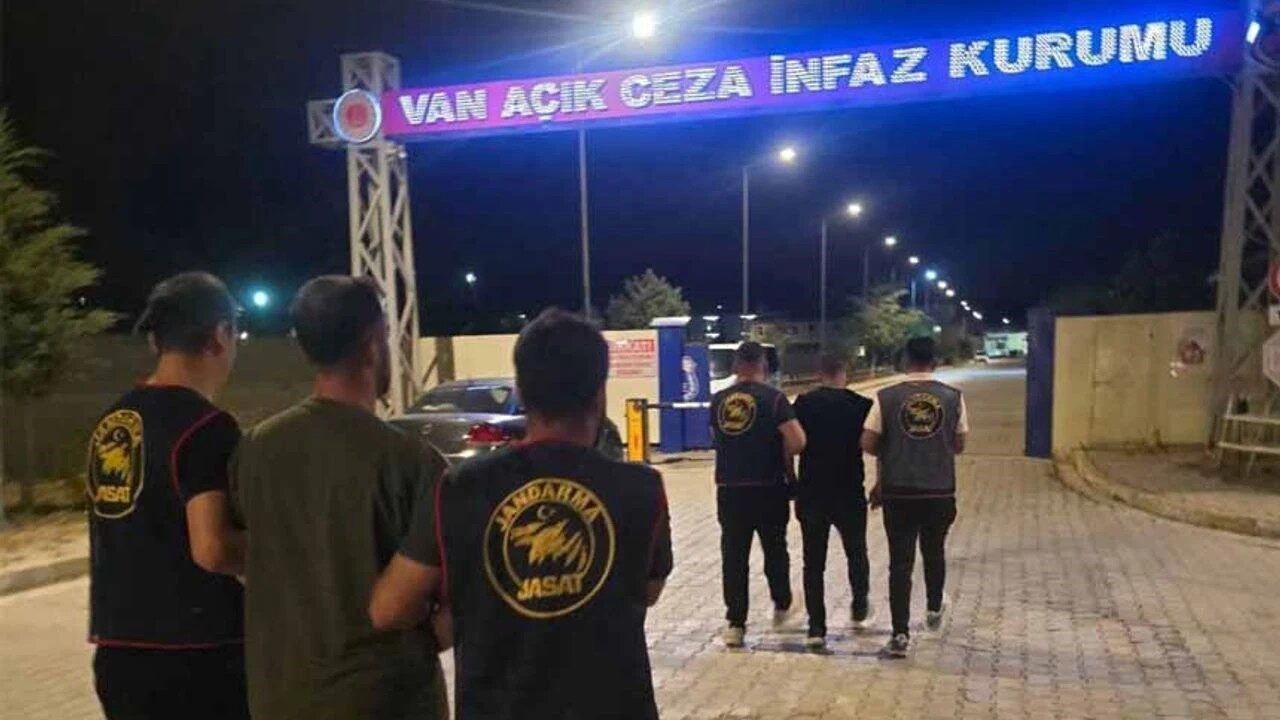 Hakkari İl Jandarma Komutanlığı ekiplerince yürütülen çalışmalar sonucunda kesinleşmiş hapis
