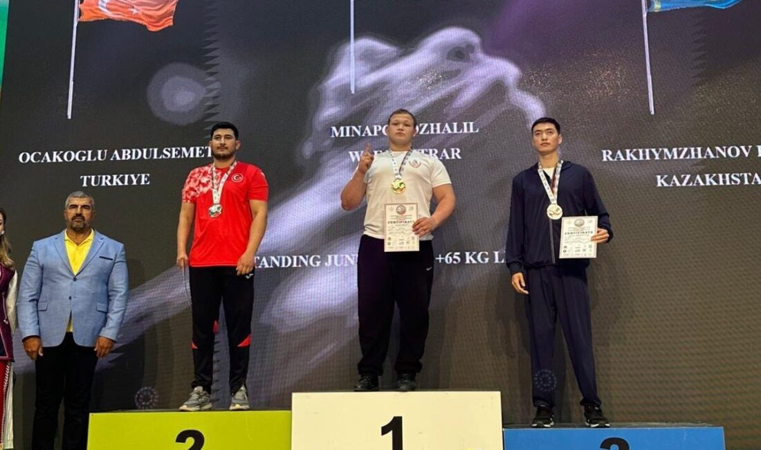 Haliliye Belediyespor’lu Milli Sporcu Abdulsamet Ocakoğlu, Bulgaristan’da düzenlenen 46’ncı Dünya