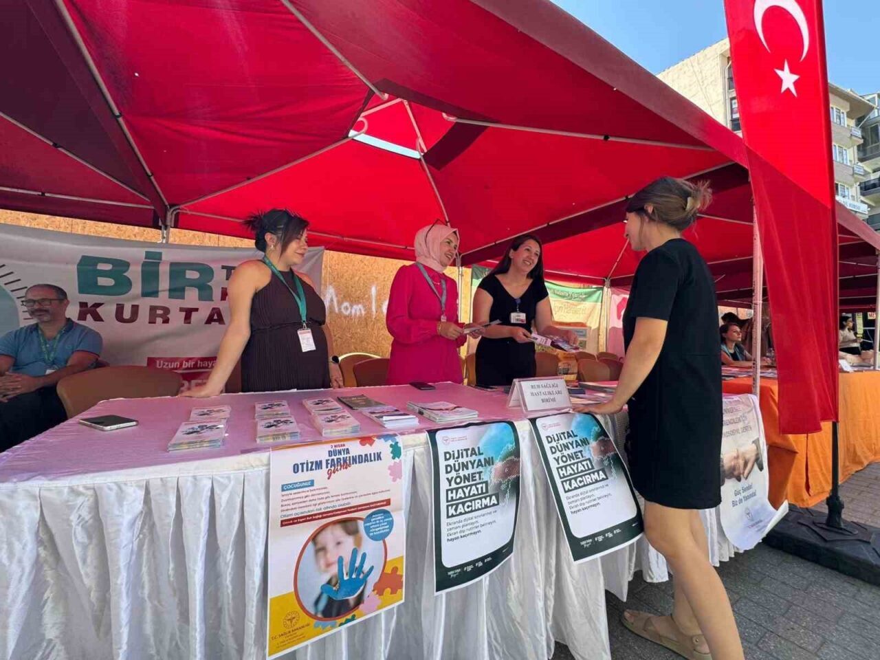 Eskişehir’de 3-9 Eylül Halk Sağlığı Haftası kapsamında Adalar Mevkii’nde kurulan