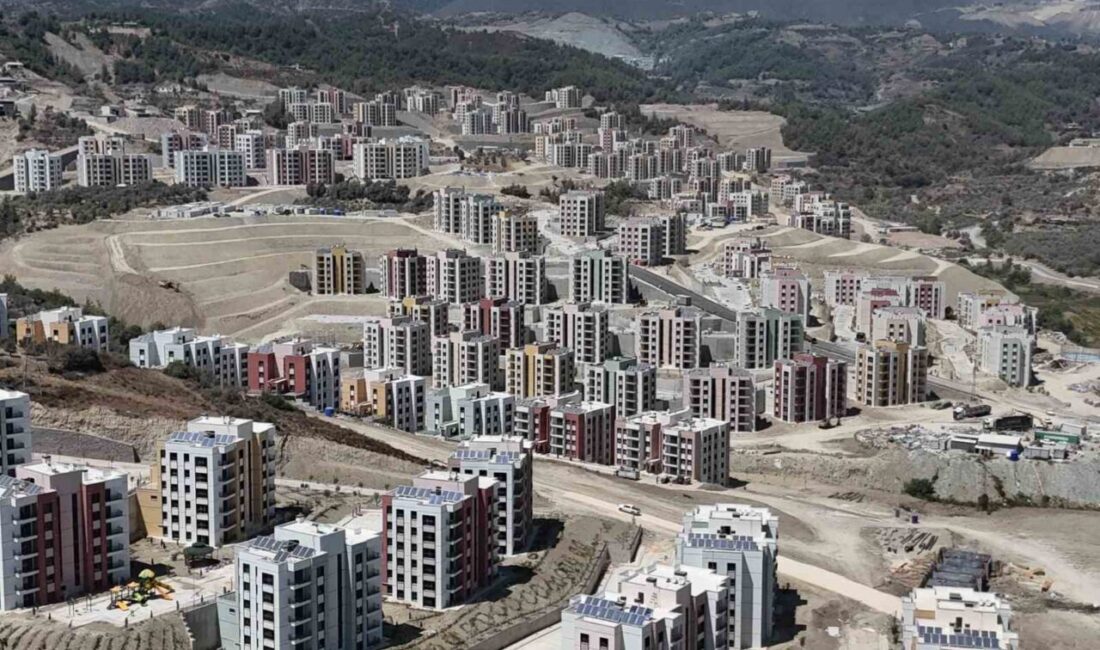 Hatay Valisi Mustafa Masatlı, depremin yaralarının sarıldığı kentte tamamlanan ve