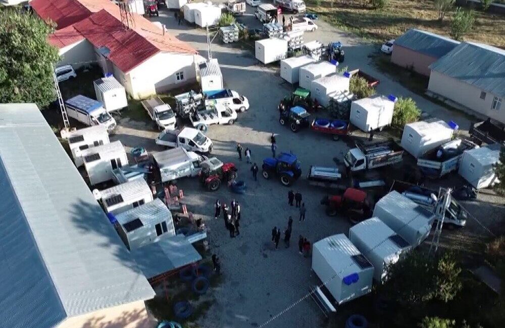 Ardahan’da proje kapsamında bölgede hayvancılığın gelişmesi amacıyla 30 çobana seyyar