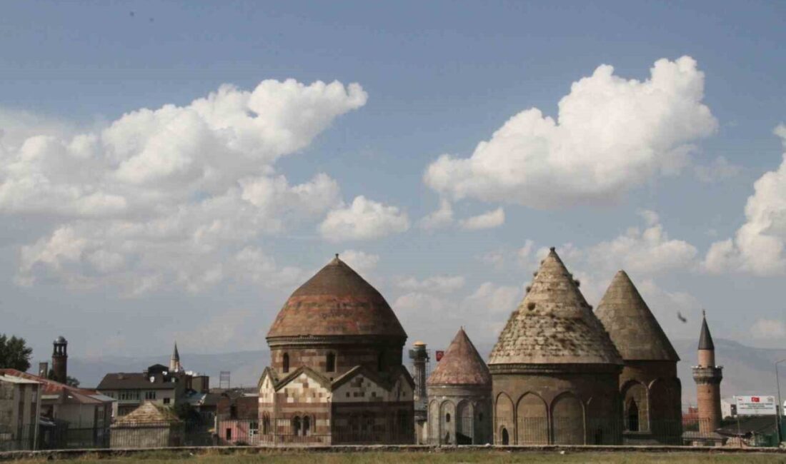 Erzurum Valiliğince hazırlanan “Erzurum Kümbetleri” belgeseli beğeni topladı. Erzurum Valiliğince