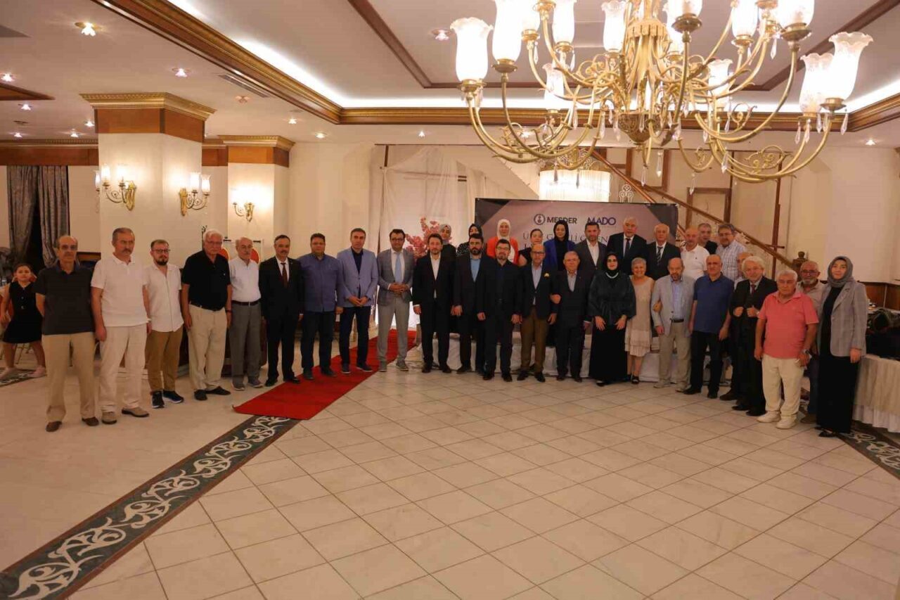 Edebiyatın başkenti olarak adlandırılan Kahramanmaraş’ta düzenlenen ’Ülke Geneli Geleneksel İkinci