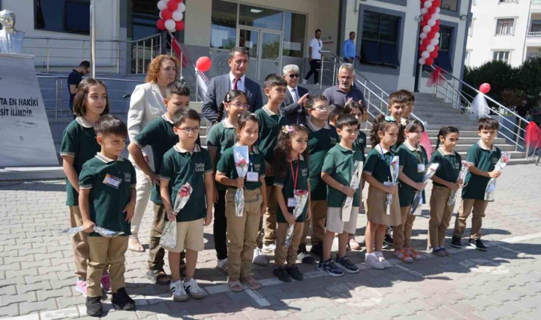 Iğdır’da 302 okulda 47 bin 999 öğrenci ders başı yaptı.