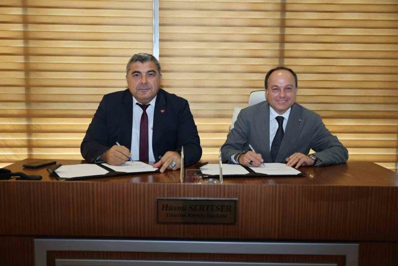 Afyonkarahisar’da İl Milli Eğitim Müdürlüğü ve Afyonkarahisar Ticaret ve Sanayi