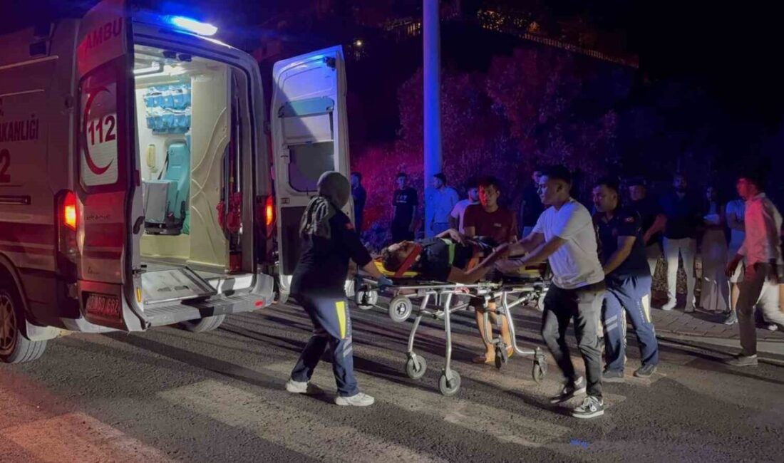 Antalya’nın Gazipaşa ilçesinde iki motosikletin çarpışması sonucu meydana gelen kazada,