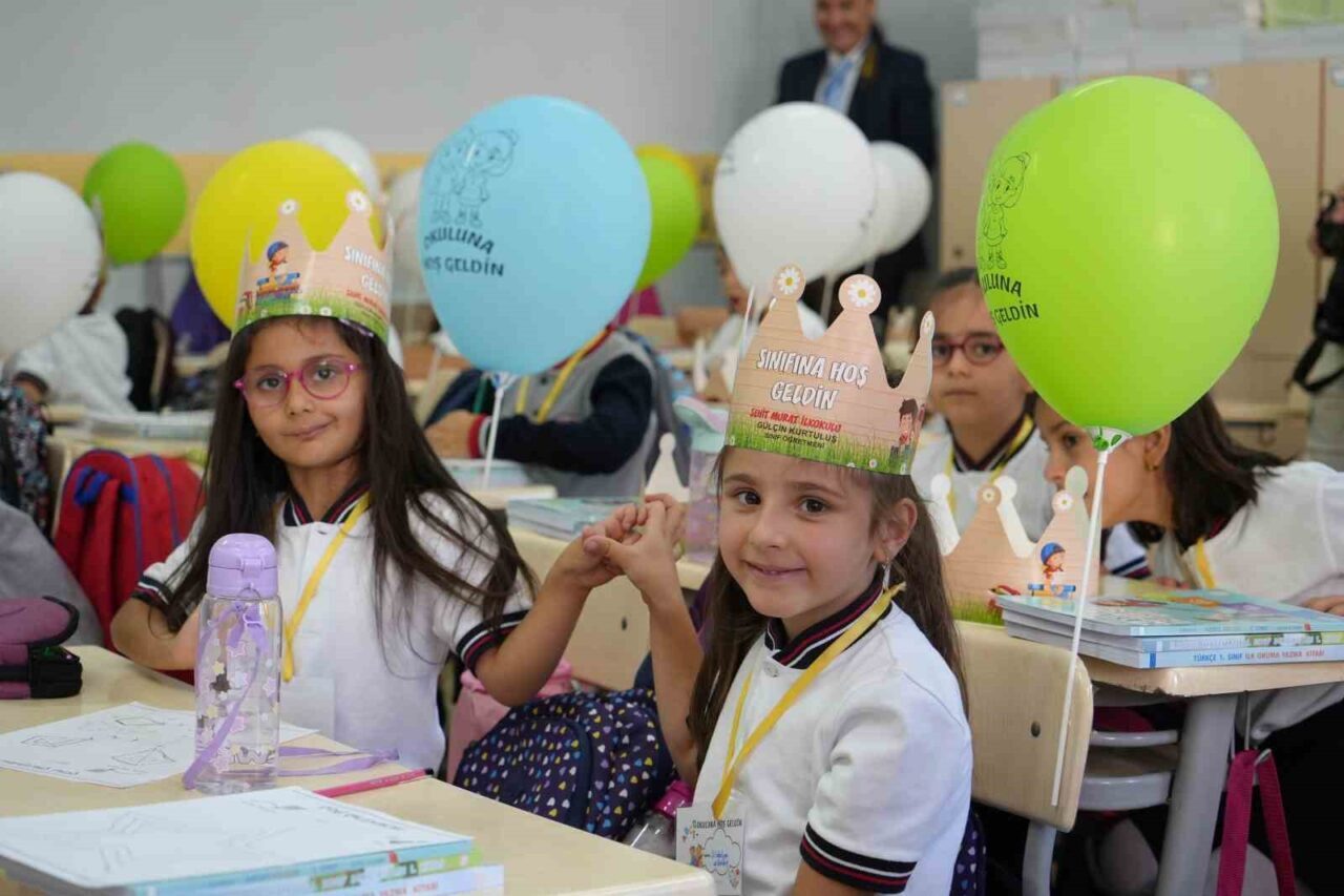 Erzurum’da 2025-2026 eğitim öğretim yılı açılışı Şehit Murat Ellik İlkokulu’nda