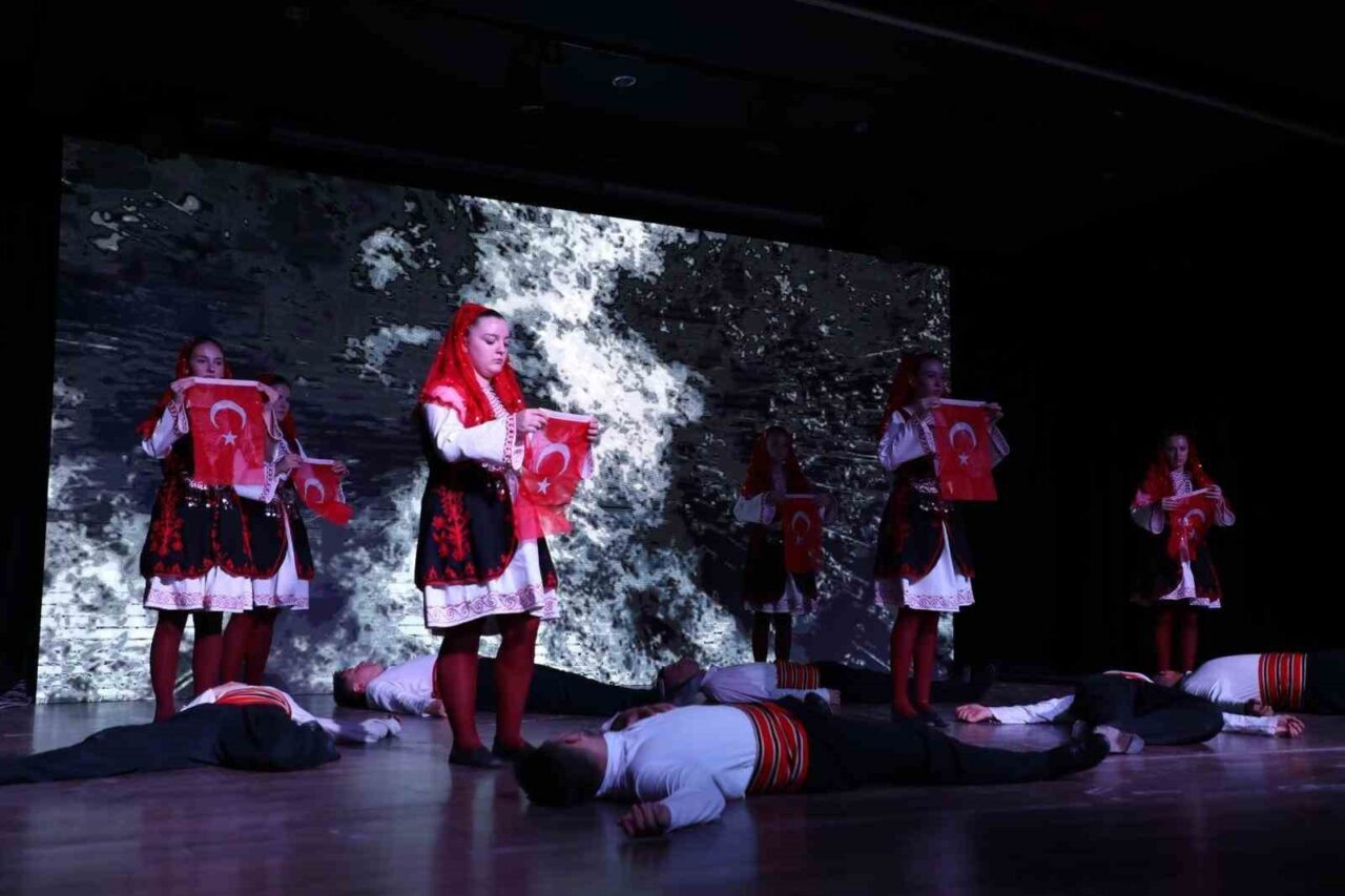 İnegöl Belediyesi, kurtuluşun 103. yıldönümünde düzenlediği “Kurtuluşa giden yolda halk