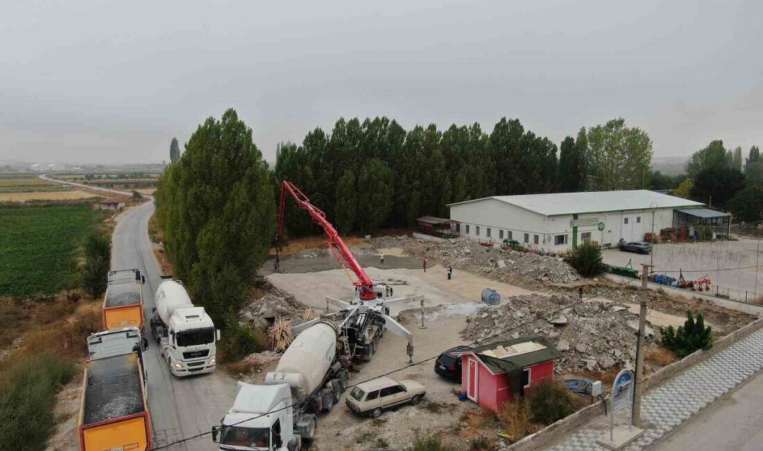 Eskişehir İnönü Belediyesi, ilçe sakinlerinin talebiyle başlattığı düğün salonu projesinde