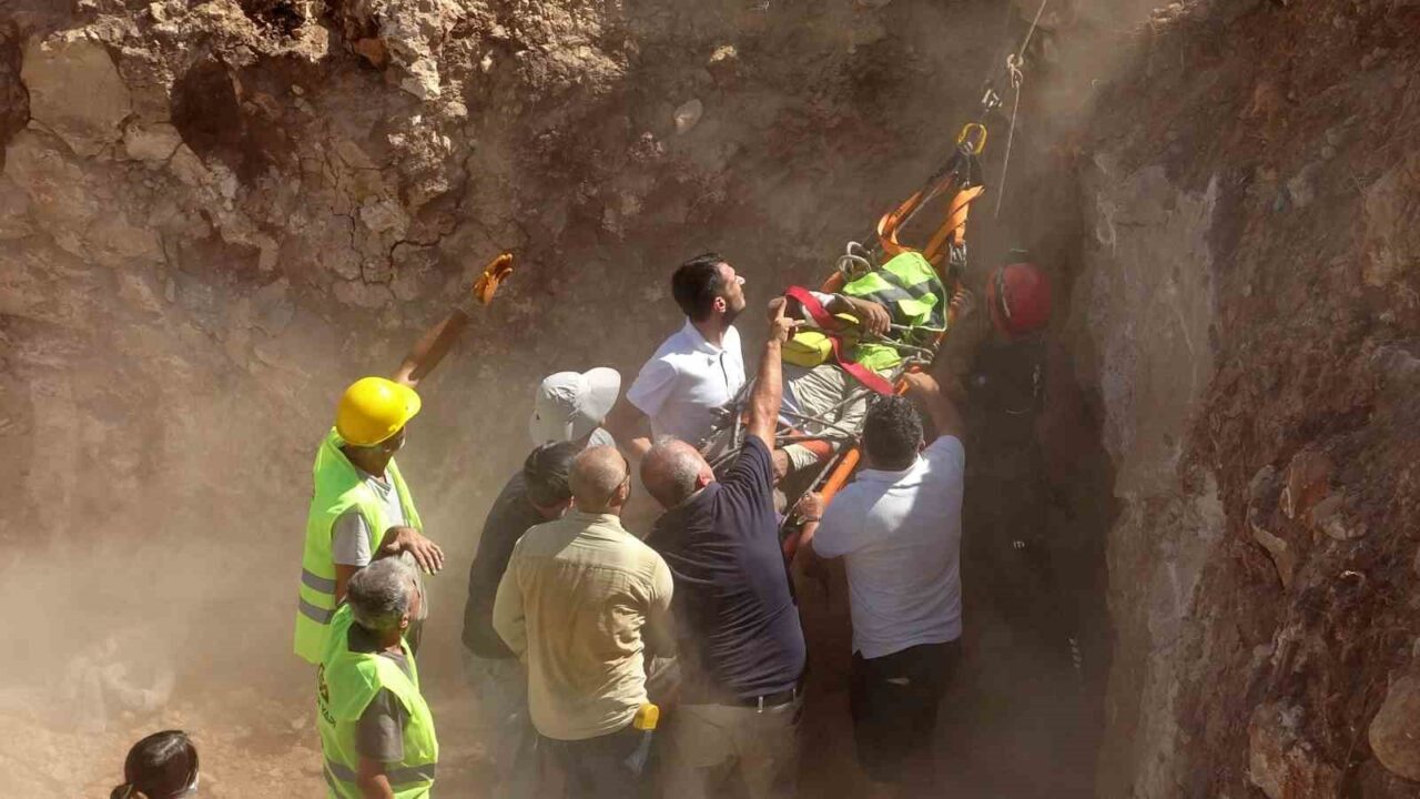 Antalya’da Akdeniz Üniversitesi (AÜ) Kampüsü içindeki inşaat alanında çalıştığı sırada