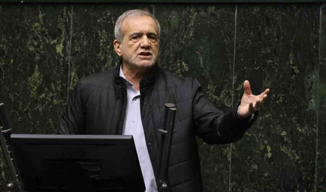 İran Cumhurbaşkanı Mesud Pezeşkiyan, İngiltere, Fransa ve Almanya’nın “Snapback” (tetik)