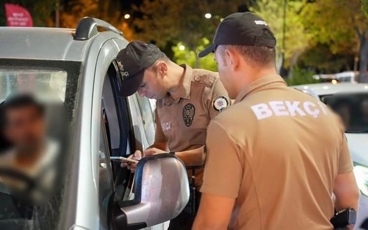 İl Emniyet Müdürlüğü ekipleri, vatandaşların huzuru ve güvenliğini sağlamak amacıyla