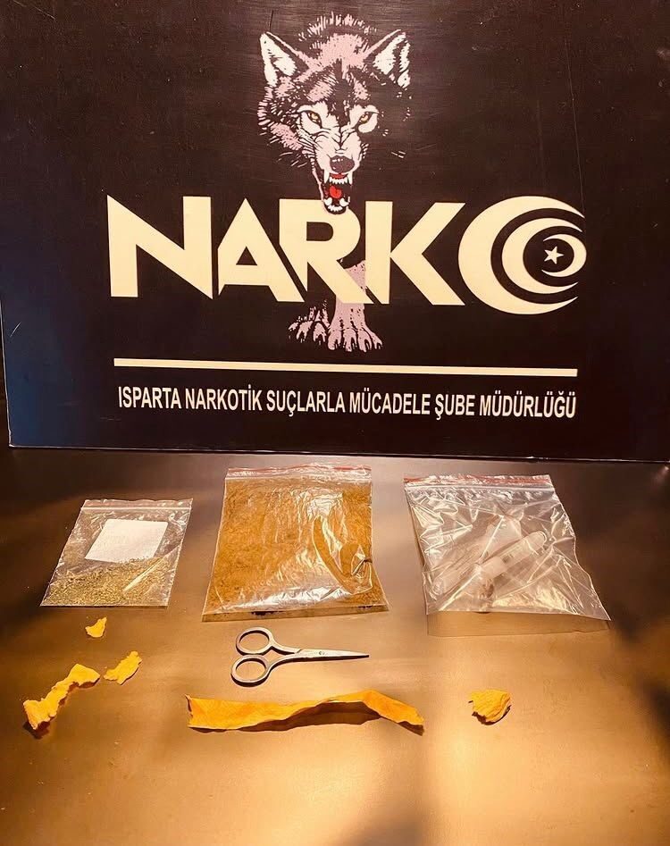 İl Emniyet Müdürlüğü ekiplerince dün düzenlenen operasyonda, uyuşturucu madde ticareti