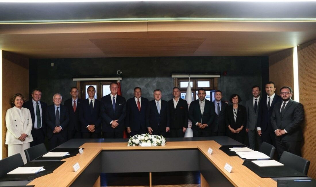 Gençlik ve Spor Bakanı Osman Aşkın Bak, Avrupa Olimpiyat Komiteleri