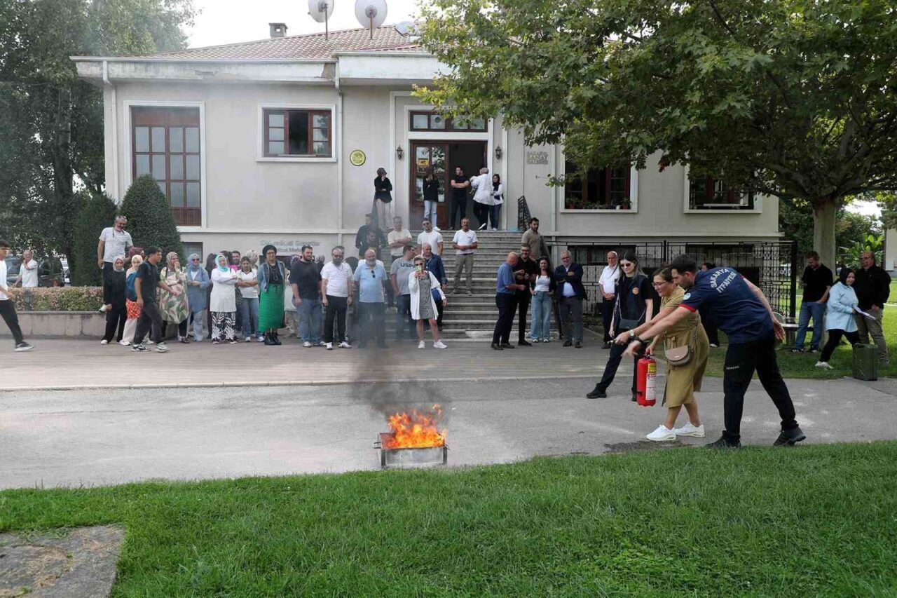 Sakarya Büyükşehir Belediyesi İtfaiye Dairesi Başkanlığı ve İnsan Kaynakları Dairesi