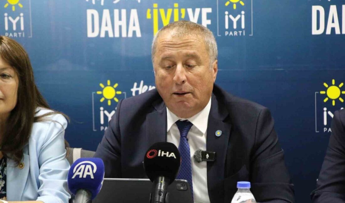 İYİ Parti Genel Başkan Yardımcısı Hakan Şeref Olgun, Uşak’ta parti