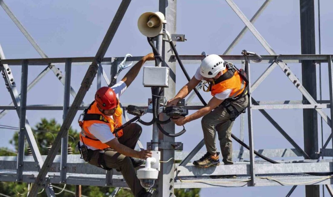 İzmir Büyükşehir Belediyesi, doğal afet ve kriz anlarında kesintisiz iletişimin