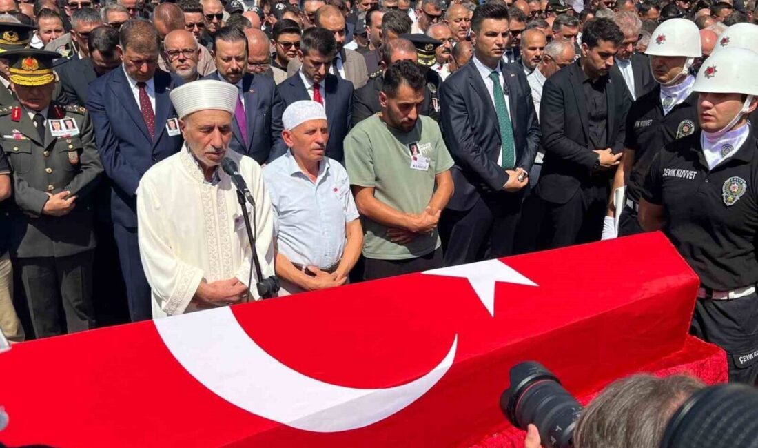 İzmir’in Balçova ilçesinde bulunan polis merkezine gerçekleştirilen saldırıda şehit düşen