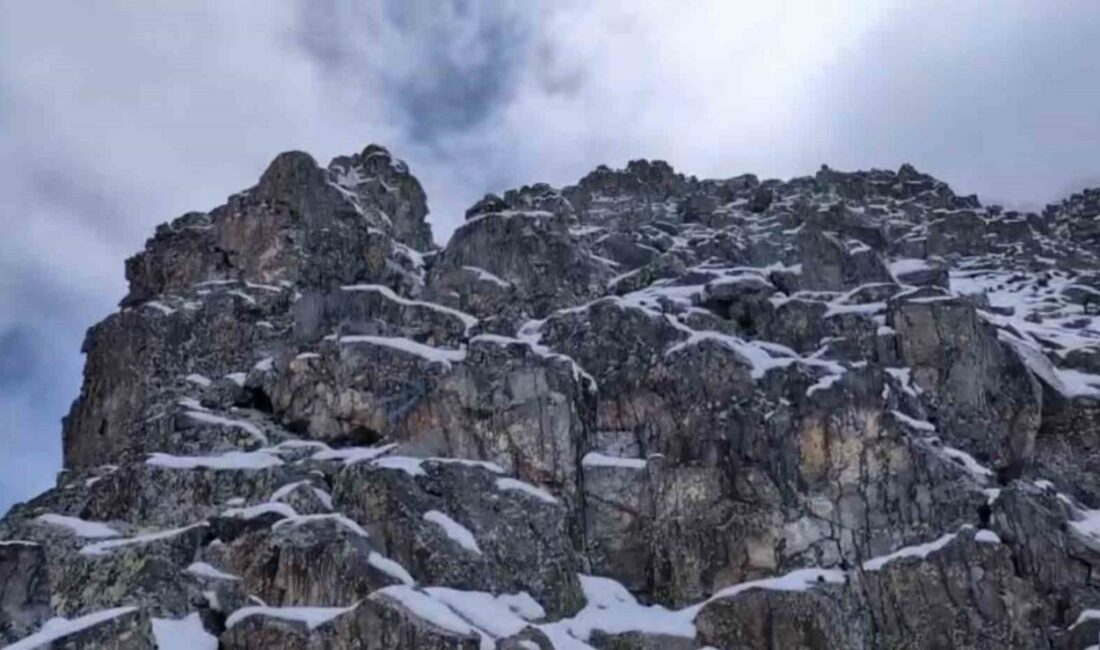 Kaçkar Dağları’nda tırmanış dönüşü Polonyalı turistler, gece kar yağınca yolunu