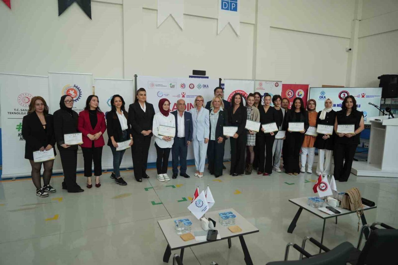 Samsun’da hayata geçirilen Kadın Mühendis Okulu, ilk mezunlarını verdi. 15
