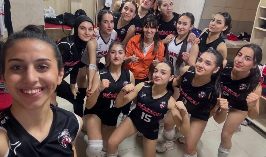 Bu sezon Türkiye Kadınlar 2. Voleybol Ligi’nde Kayseri’yi iki takım