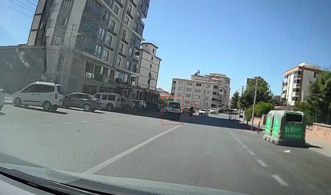 Kahramanmaraş’ta motosikletin bir araca çarpması sonucu meydana gelen trafik kazası