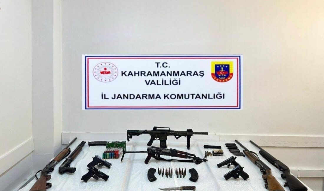 Kahramanmaraş İl Jandarma Komutanlığı ekiplerince Onikişubat ilçesinde düzenlenen operasyonda çok