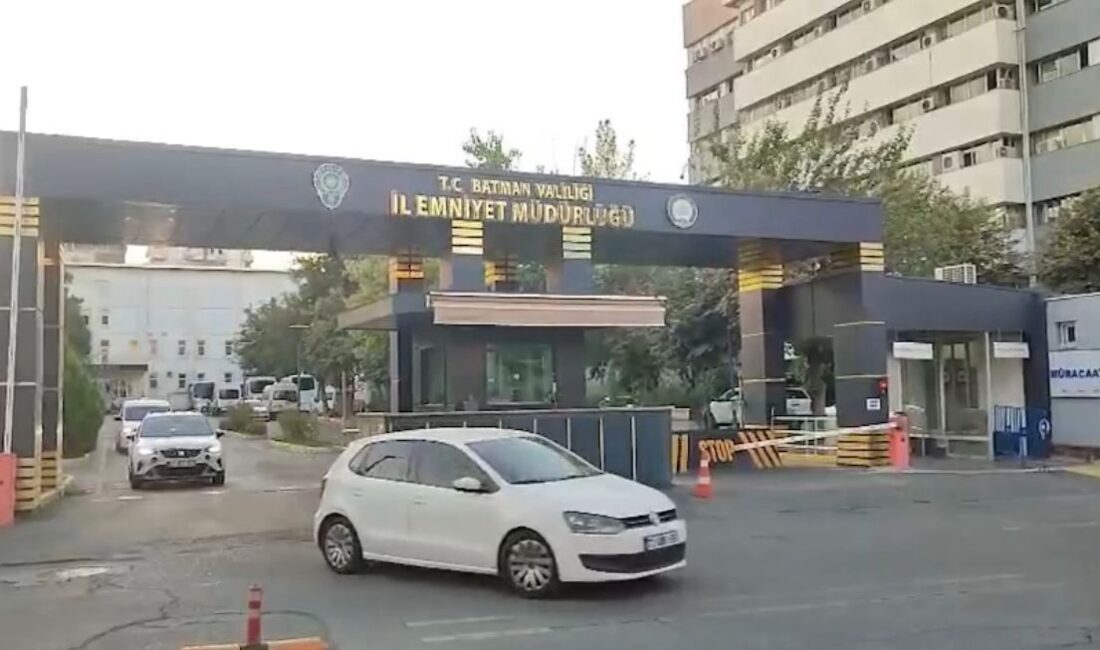 Batman’da kamu kurumlarında ücret karşılığı işe koyma vaadi ile vatandaşları