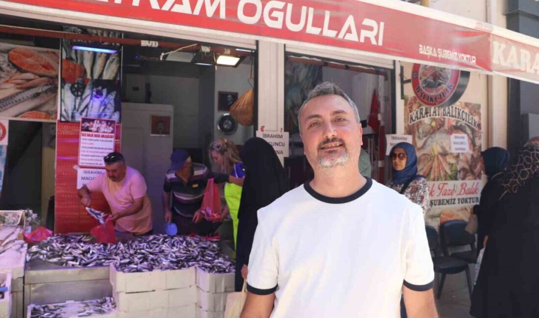 Eskişehir’de bir hayırseverin satın aldığı 1 ton hamsinin Mevlid Kandili