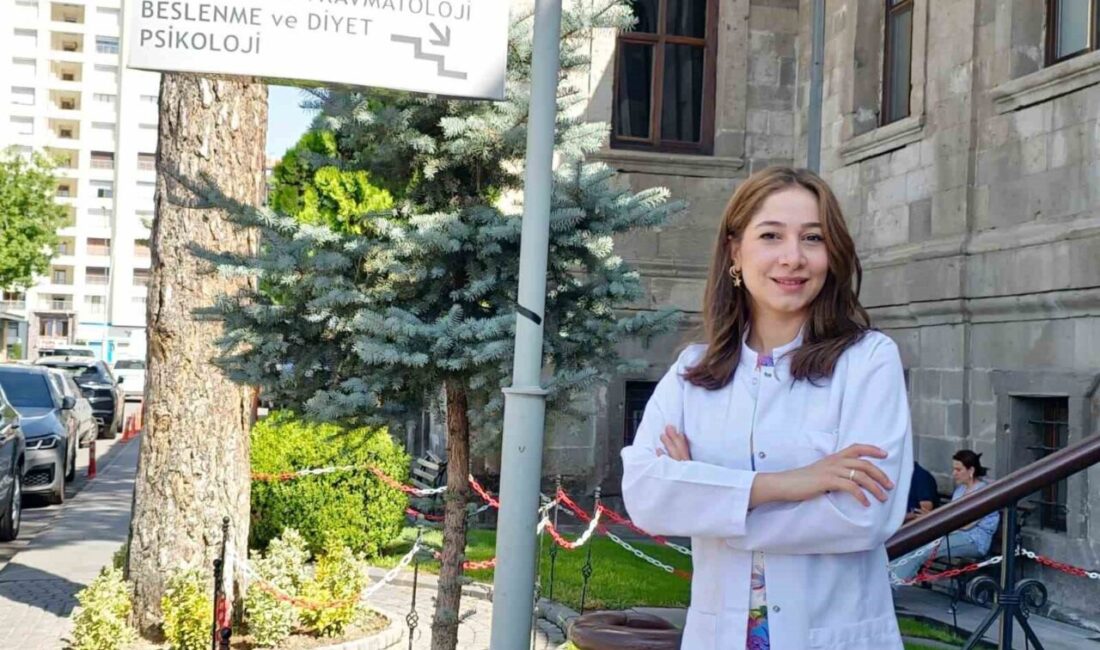 Kanser hastalarının beslenmesiyle ilgili öneriler sunan Diyetisyen Burcu Özger, “Tedavi