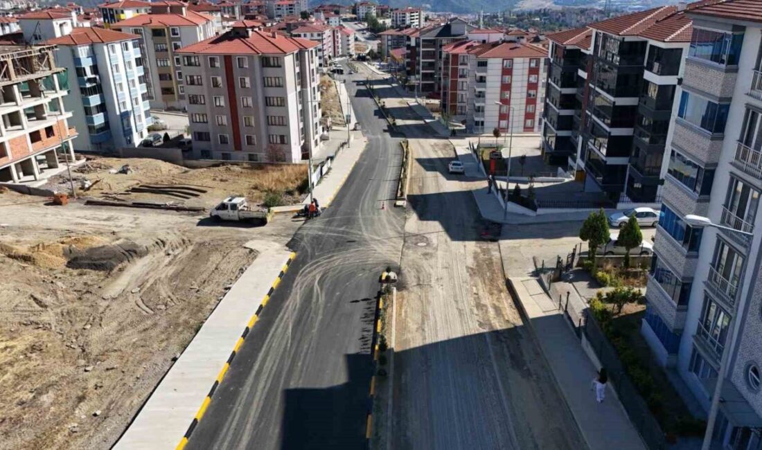 Karabük Belediyesi alt ve üstyapı çalışmaları kapsamında 5000 Evler Mahalöesi’nde