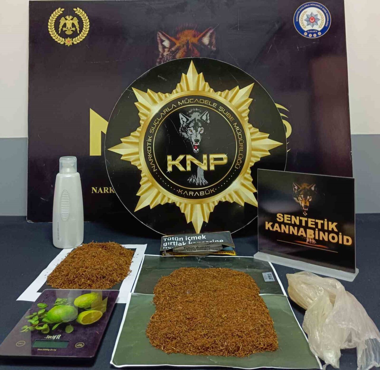 Karabük’te düzenlenen üç ayrı uyuşturucu operasyonunda 5 kişi yakalanırken, 3’ü