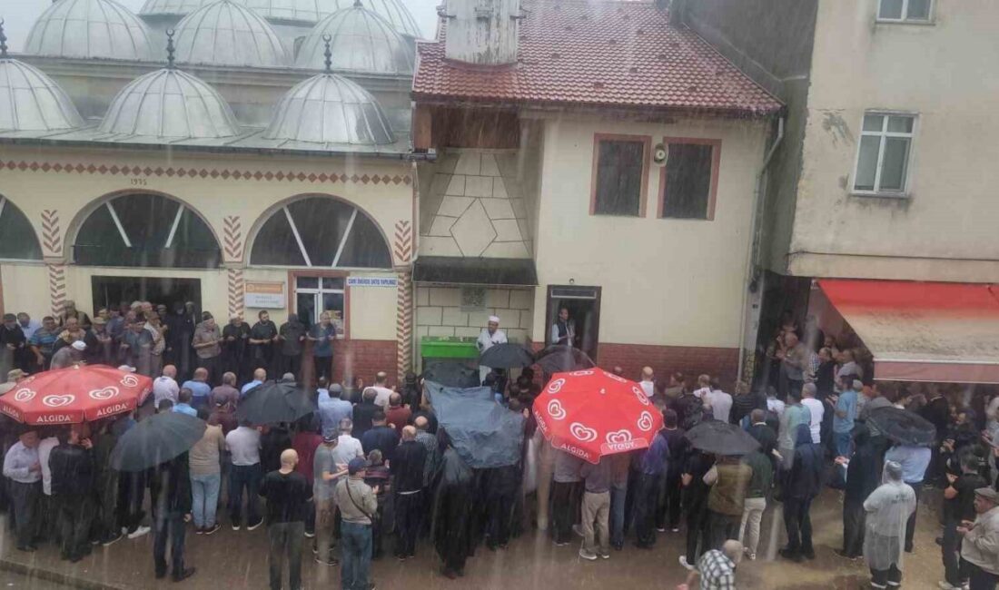 Karabük’ün Eflani ilçesinde iki otomobilin çarpışması sonucu hayatını kaybeden 4