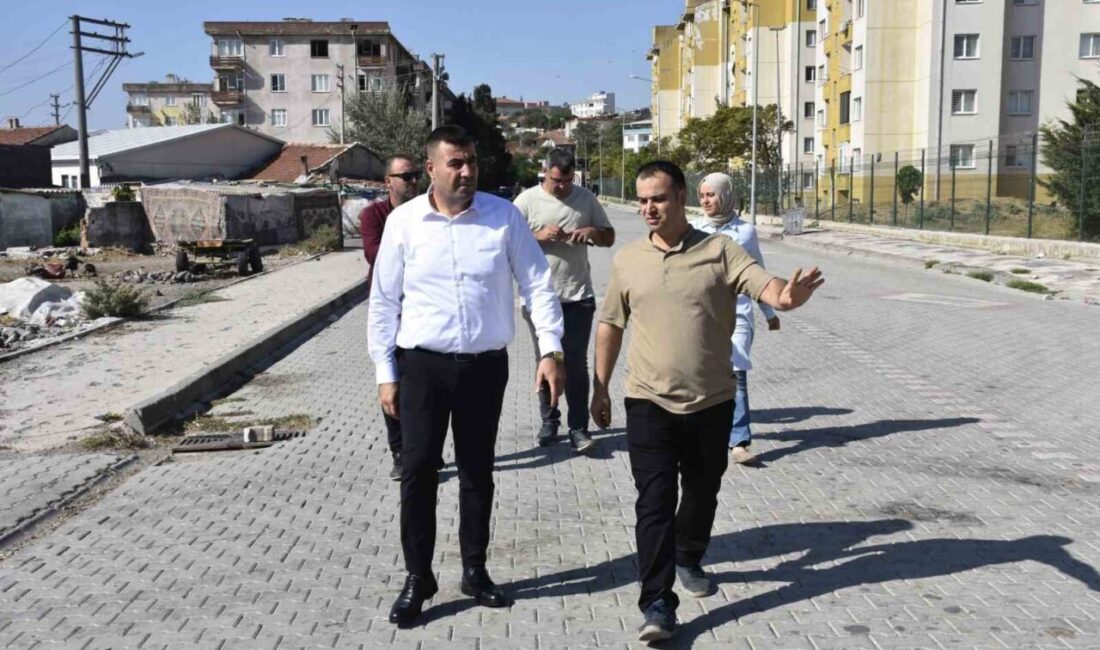 Karacabey Belediyesi, mahallelerde sorunların çözümü için sahada çalışmaya devam ediyor.