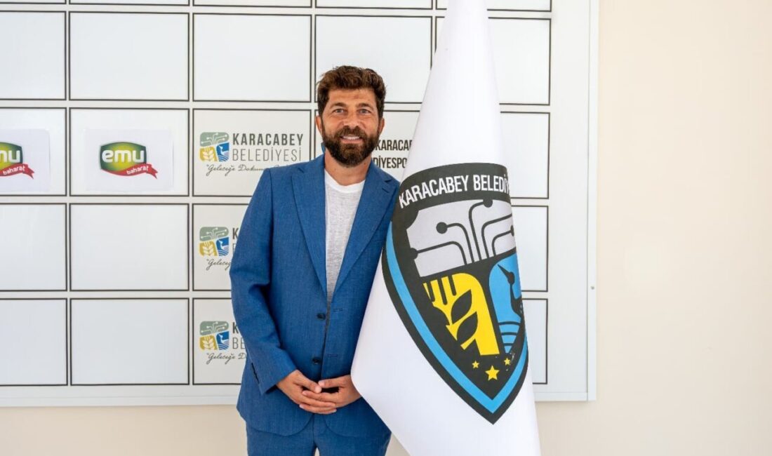 TFF 2. Lig Beyaz Grup ekiplerinden Karacabey Belediyespor’da, teknik direktör