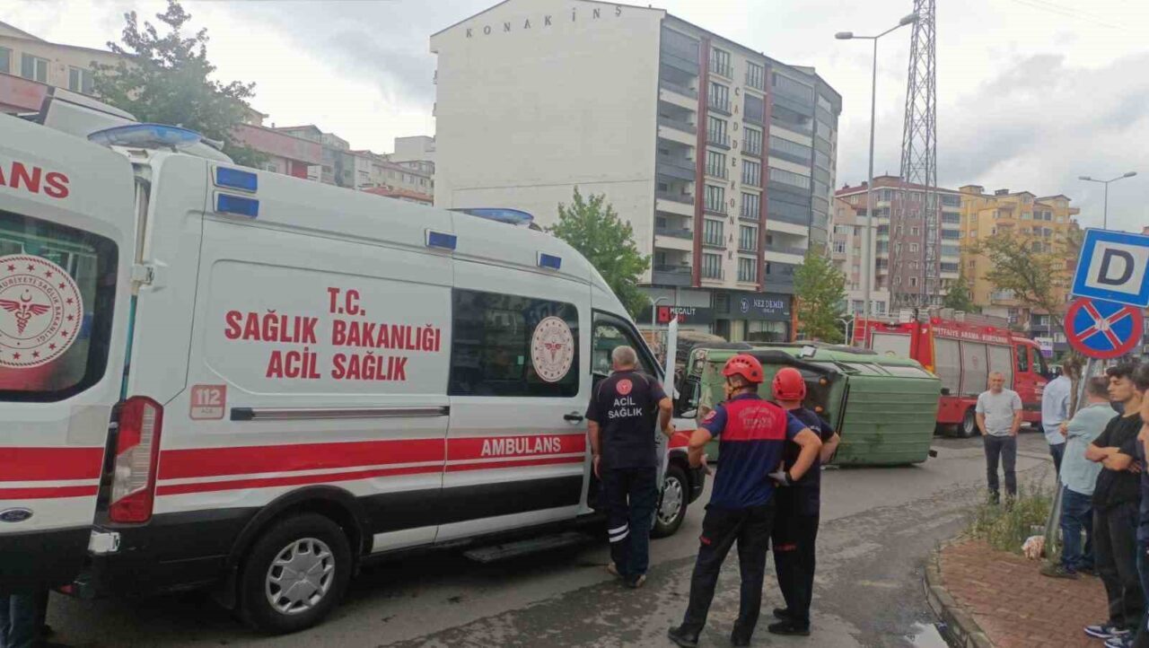 Zonguldak’ın Ereğli ilçesinde kontrolden çıkan bir araç devrildi. Kazada sürücü