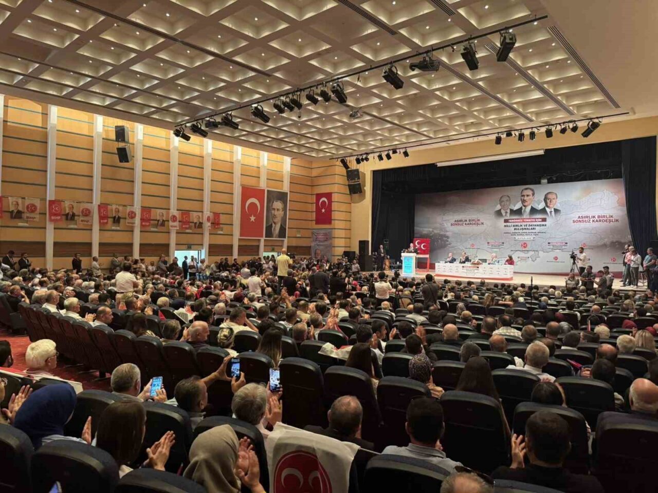 Milliyetçi Hareket Partisi (MHP) tarafından düzenlenen ve 81 ili kapsayan