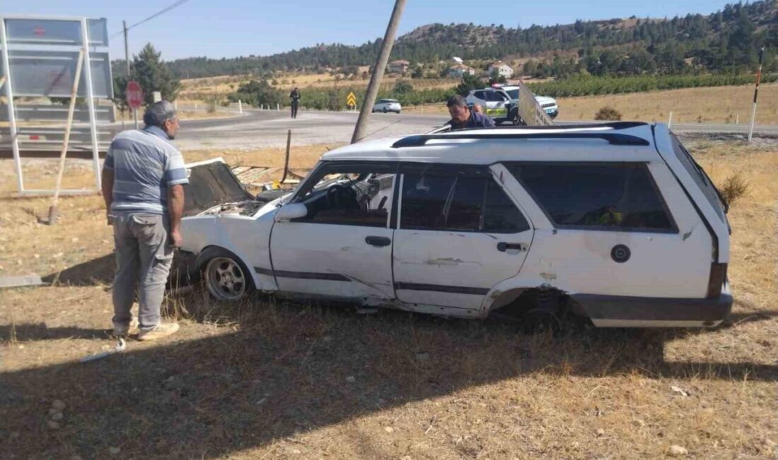Karaman’da kontrolden çıkan otomobilin takla atması sonucu 1’i çocuk 2