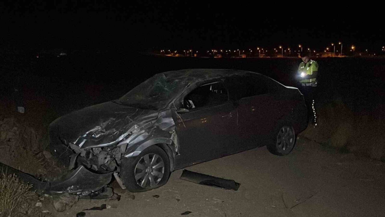 Karaman’da kontrolden çıkan otomobilin tarla yoluna takla atması sonucu meydana