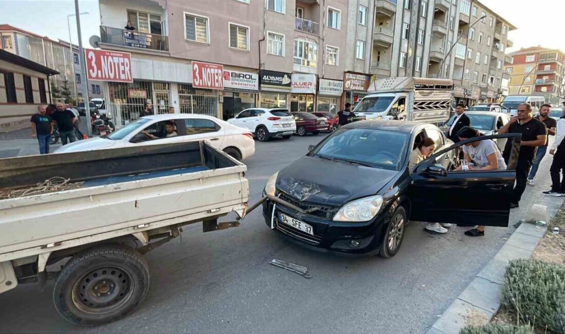 Karaman’da üç aracın karıştığı zincirleme kazada 1 kişi yaralandı. Kaza,