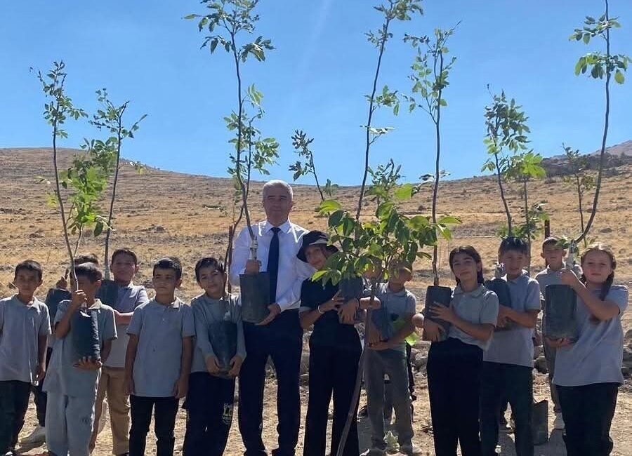 Konya’nın Karapınar ilçesinde doğaya katkı sağlamak ve çevre bilincini artırmak