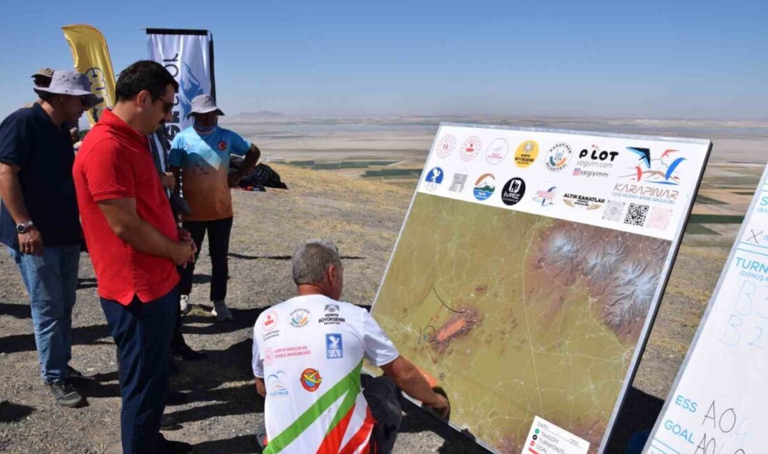 Konya’nın Karapınar ilçesi, PRE-PWC Dünya Yamaç Paraşütü Dünya Kupası Ön