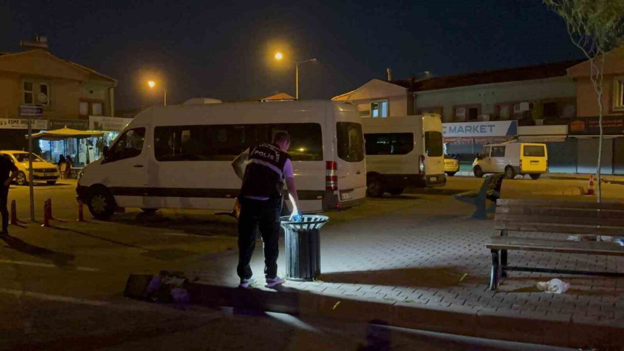 Kayseri’nin Kocasinan ilçesinde husumetlisi tarafından karnından bıçaklanan taksi şoförü ağır
