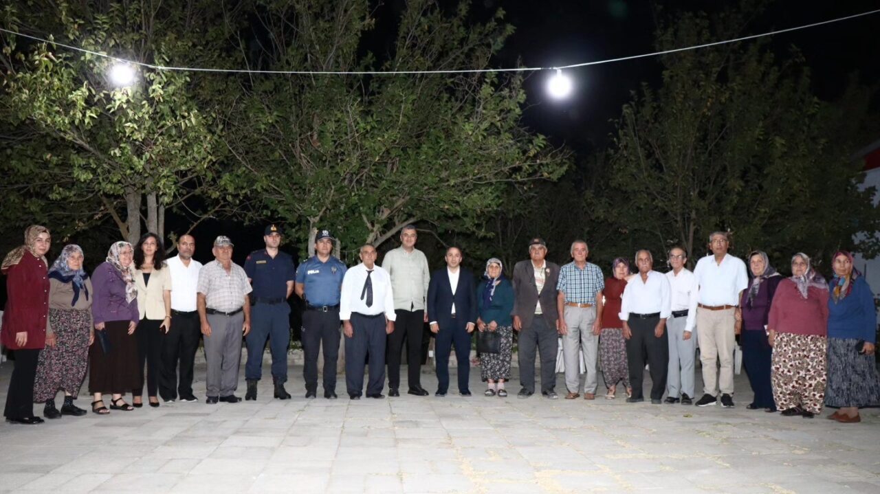 Aydın’ın Karpuzlu ilçesinde Gaziler Günü kapsamında düzenlenen kutlama etkinlikleri kaymakamlığın