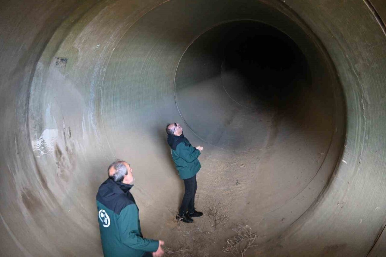 Kars Barajı Sulaması İletim Hattı’nda çalışmalar aralıksız devam ediyor. Projenin