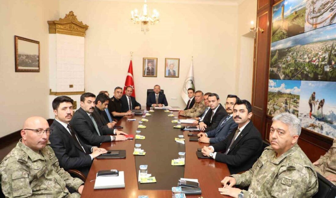 Kars’ta Vali Ziya Polat başkanlığında; “İl Güvenlik ve Asayiş Koordinasyon