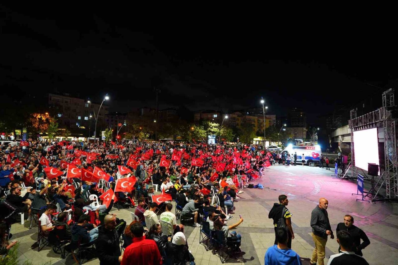Kartal Belediyesi tarafından, Avrupa Basketbol Şampiyonası’nda Türkiye ile Almanya arasında